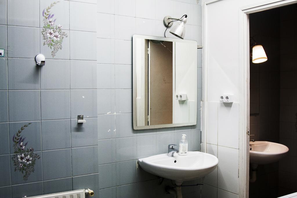 Art City Hostel Barcelona (Adults Only) Εξωτερικό φωτογραφία